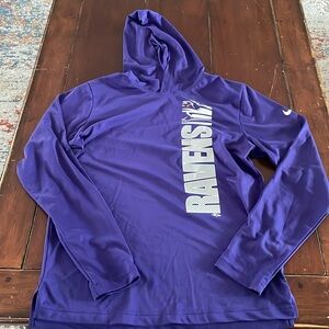 Nike Baltimore Ravens hooded long sleeves.